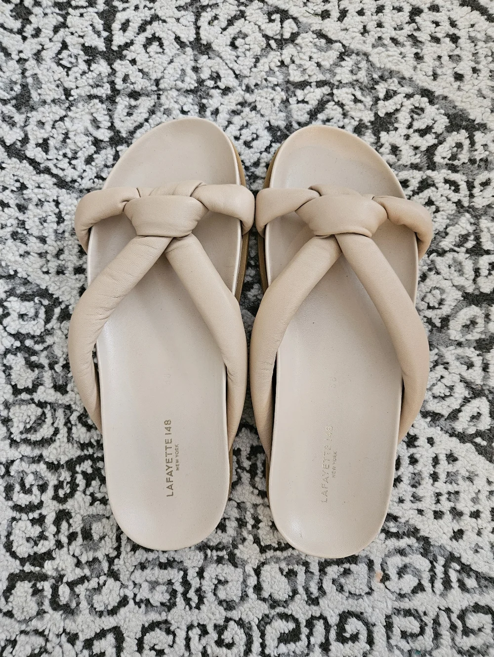 Lafayette 148 New York Honore Slide Sandals In Beige Size 38.5